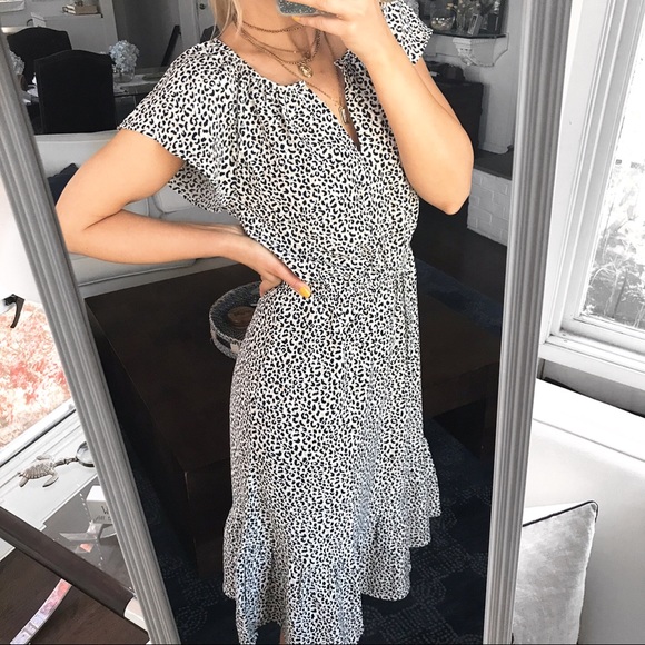πΎ LOFT ANIMAL PRINT BLACK WHITE TAN FLOWY DRESS! - Picture 3 of 9